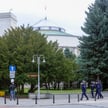 Poseł biegał po sejmowym dachu. "Jestem wyjątkowy"
