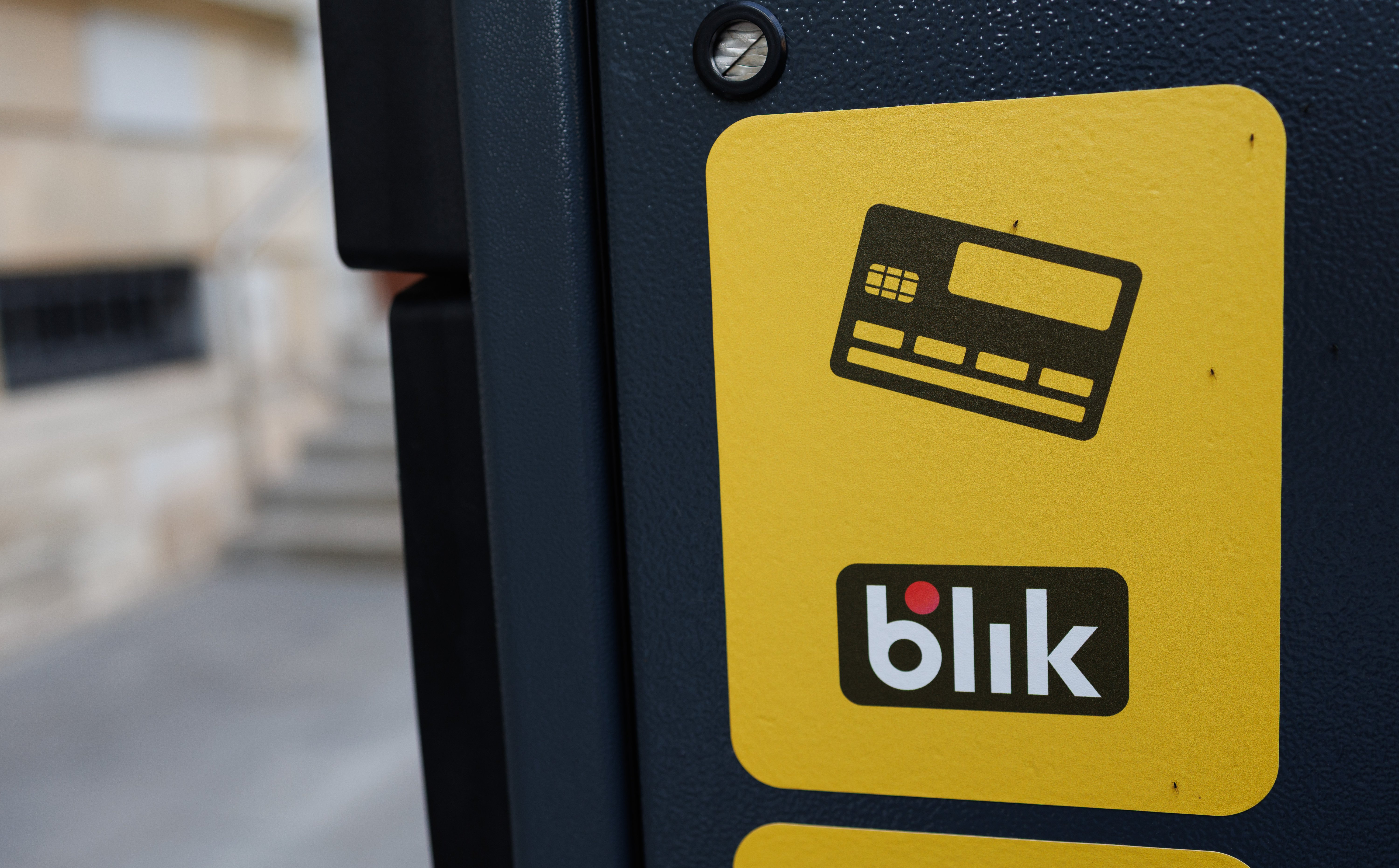 Blika lubią starzy i młodzi, a liczba użytkowników stale rośnie