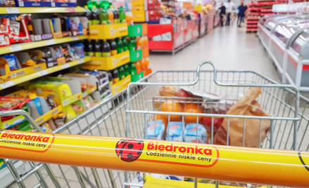 Kursy Dina i Eurocashu reagują na wyniki Biedronki