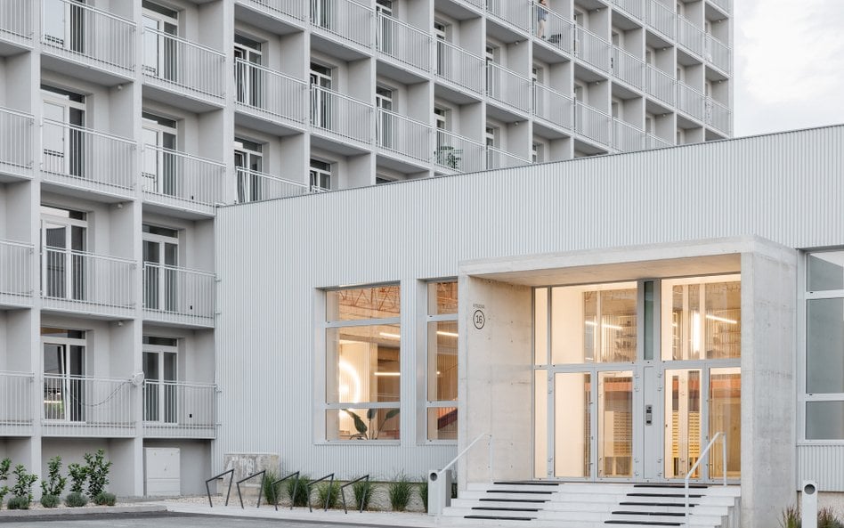 Hotel powstał w latach 60.