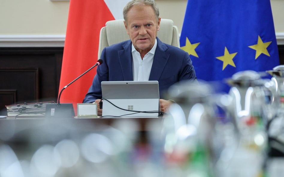Premier Donald Tusk podczas wtorkowego posiedzenia rządu