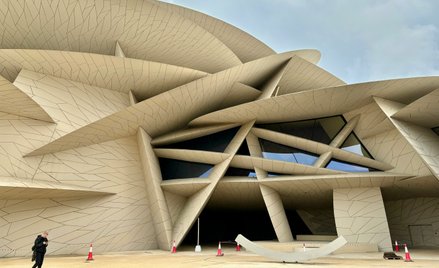 Muzeum Narodowe w Katarze otwarto w 2019 roku w Dosze.