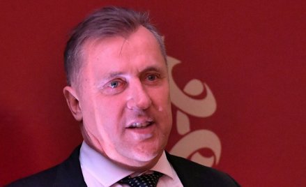 Cezary Kulesza ma 59 lat. Od 2012 roku był członkiem Zarządu PZPN, a od 2016 wiceprezesem PZPN ds. p