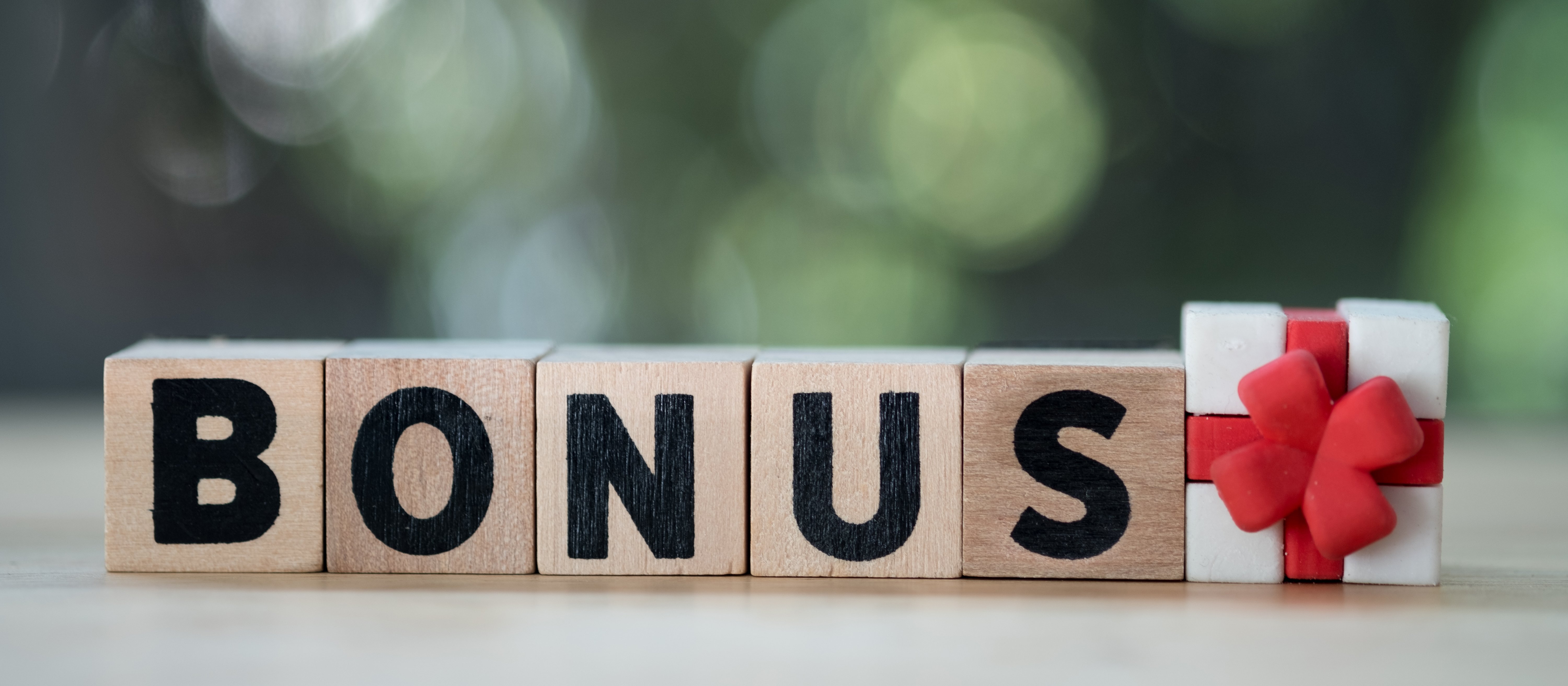 Oferta bonusów dla akcjonariuszy przez cały czas uboga