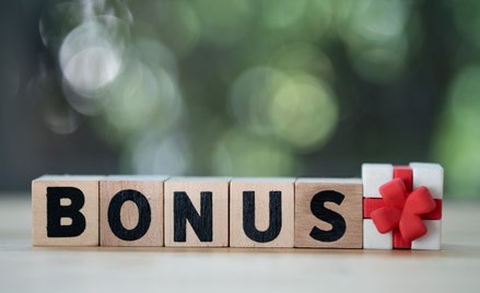 Oferta bonusów dla akcjonariuszy nadal uboga