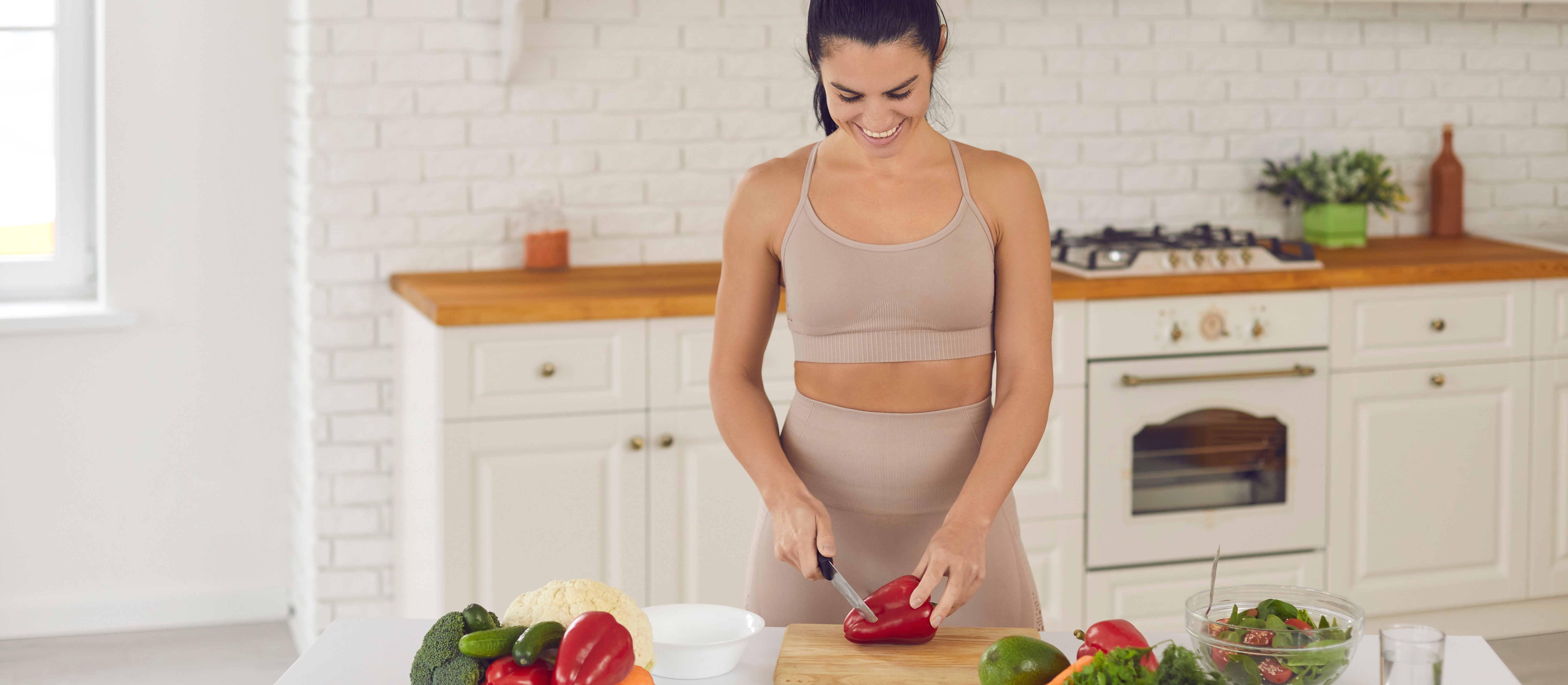 Naukowcy porównali dwie diety. Jedna z nich skutkuje większą utratą wagi