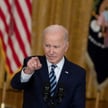 Biden: Europa nie chce odciąć Rosji od SWIFT. Scholz: Nie w tej chwili