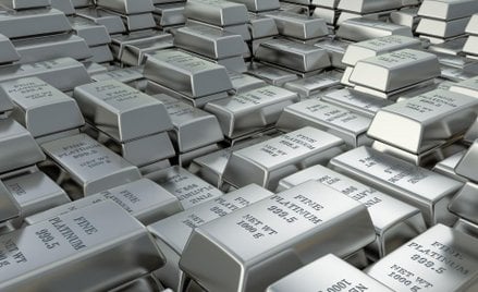 Typ fundamentalny: Platyna dawno nie miała takiego wzięcia