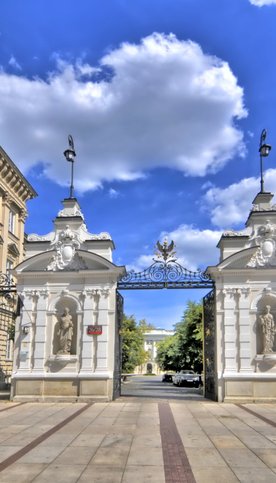 Na Uniwersytecie Warszawskim powstał pierwszy Raport środowiskowy, który w kompleksowy sposób prezen