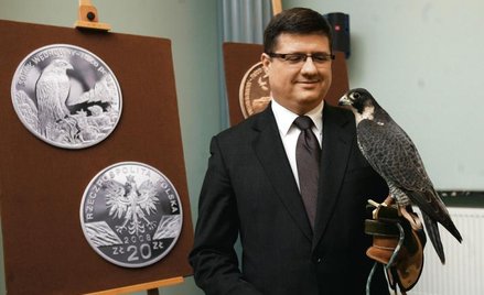 Styczeń 2008, promocja kolekcjonerskiej edycji monety „Sokół wędrowny”. Sławomir Skrzypek w roli pre