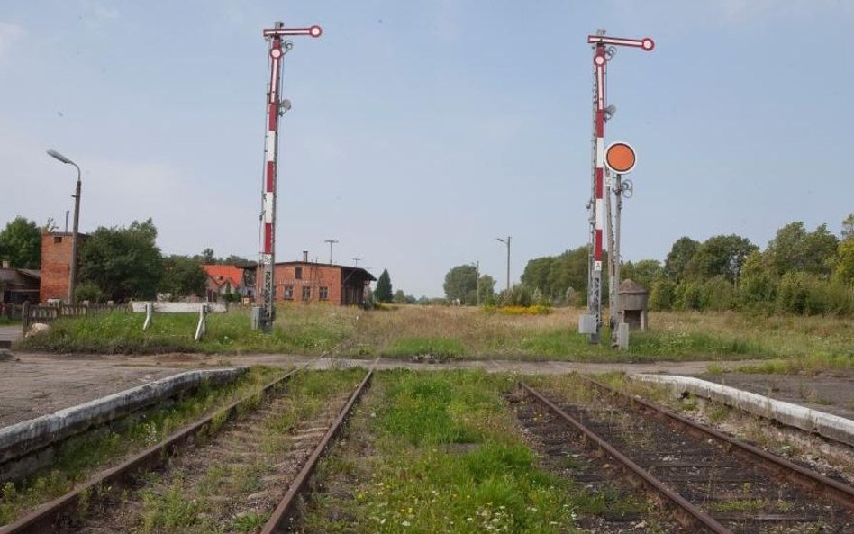 PKP zainwestuje ćwierć miliarda złotych w bezpieczniejsze przejazdy kolejowo-drogowe