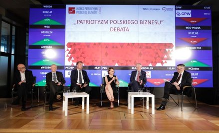 Uczestnicy debaty na temat patriotyzm gospodar- czego dyskutowali m.in. o tym, czy bycie patriotą go
