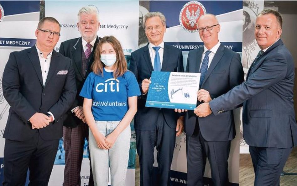 Centralny Szpital Kliniczny UCK WUM jako jedna z placówek służby zdrowia otrzymał wsparcie od Citi F