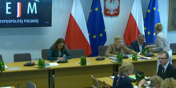Posłowie chcieli się dowiedzieć ilu lekarzy zostało ukaranych. Ale się nie dowiedzieli