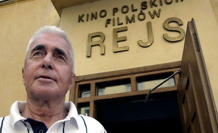 Agora SA ma przeprosić Marka Piwowskiego i zapłacić mu 75 tys. zł za wykorzystanie filmu „Rejs” do r
