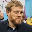 Zandberg atakuje Morawieckiego. "Żart i skok na kasę"