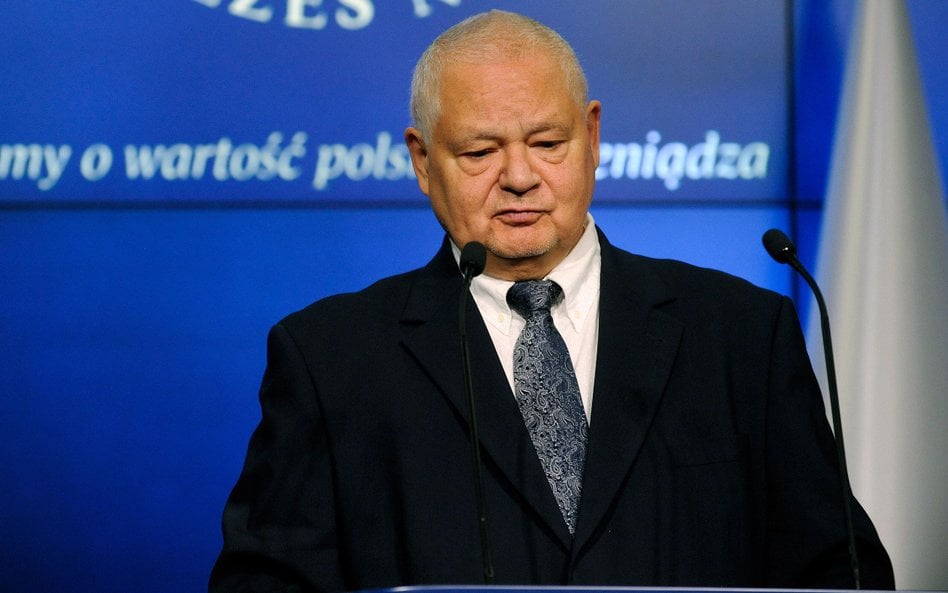 Glapiński chce sięgnąć po złoto NBP. Eksperci: to może być kosztowny błąd
