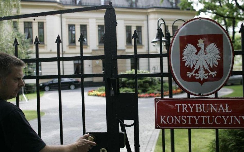Sąd: Premier nie może nie publikować wyroków TK