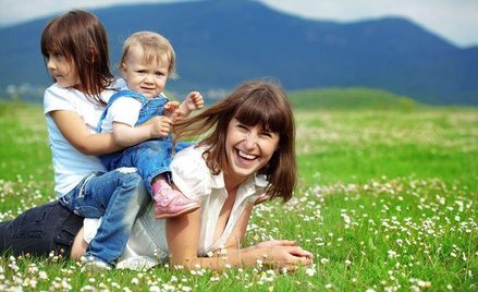 Z urlopów rodzicielskich skorzystało ponad 133 tys. rodziców