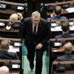 Kilkunastu posłów bez maseczek w Sejmie, wyrzucony tylko Grzegorz Braun