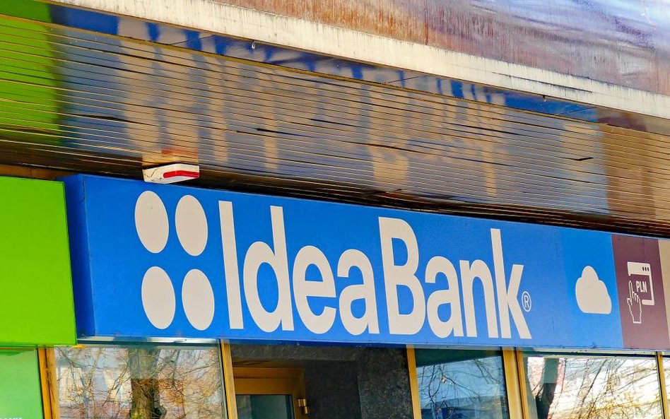 Idea Bank. Sieć placówek będzie się zmniejszać