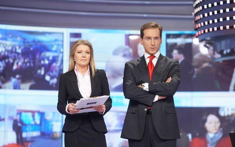 Dziennikarze TVP Małgorzata Wyszyńska i Piotr Kraśko