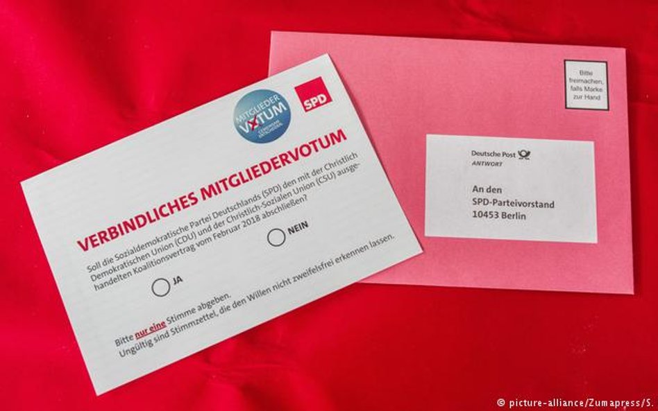 Członkowie SPD opowiedzieli się za wielką koalicją z CDU/CSU