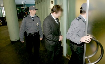 Świadkowie korzystają z ochrony policji i więcej mówią na przesłuchaniach