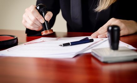 Od 17 marca formalności związane z dziedziczeniem nieruchomości można załatwić także u notariusza