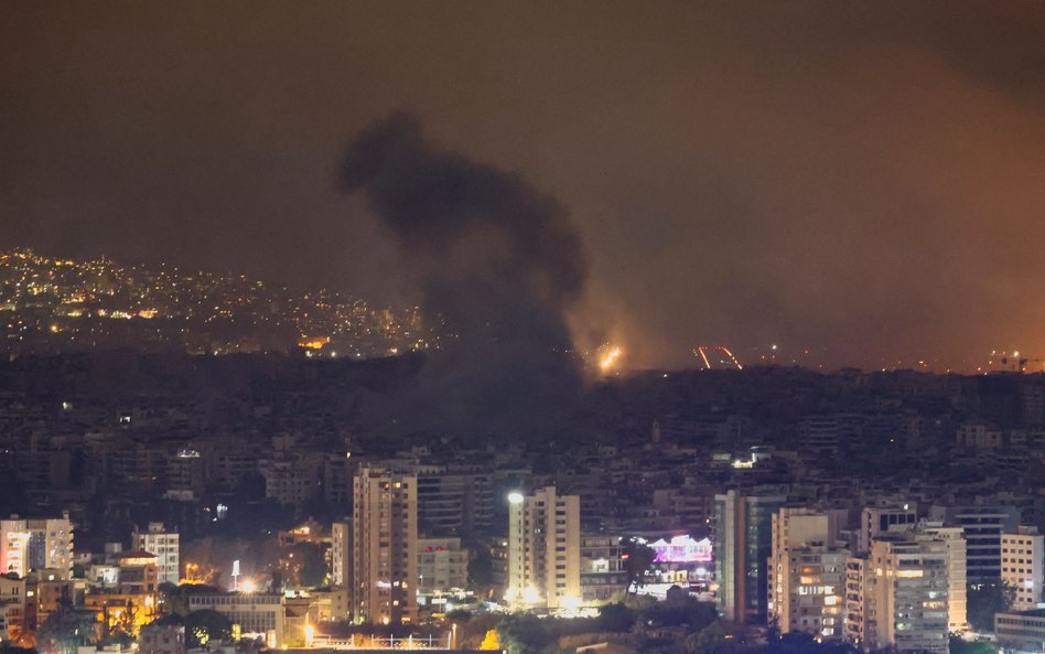 Izrael nadal prowadzi naloty na Bejrut