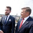 Radosław Fogiel (z prawej) kpił, że komuś Pegasus pomylił się z konsolą do gry znalezioną na strychu