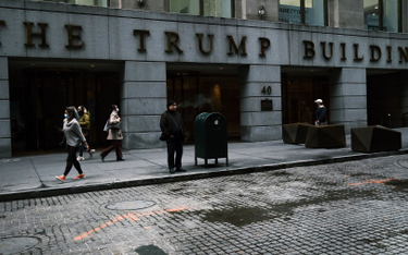 Wall Street wskazuje na przegraną Trumpa