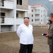 Kim Dzong Un życzy Donaldowi Trumpowi powrotu do zdrowia