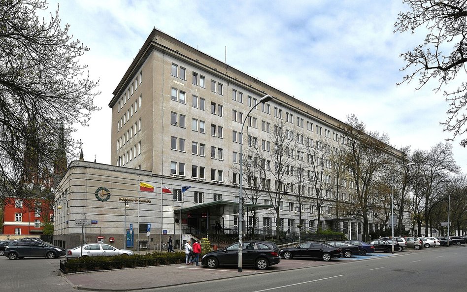 Nadzwyczajna sesja rady dzielnicy ma się odbyć w czwartek, 27 listopada, w Urzędzie Dzielnicy Praga-