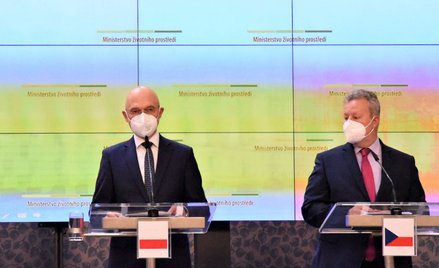 O Turowie rozmawiali: minister klimatu Michał Kurtyka (od lewej) i czeski minister środowiska Richar