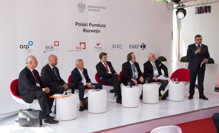 Debata w Krynicy towarzy-szyła premierze polskiego wydania książki „Własność pracowni- cza. Jak wspi