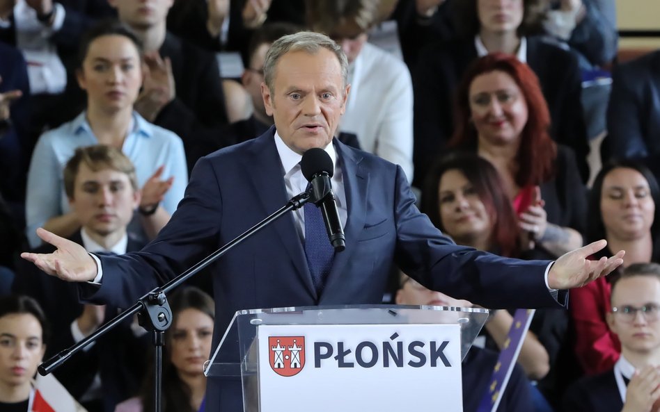 Donald Tusk podczas krajowej Konwencji Platformy Obywatelskiej w Płońsku