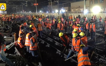 Robotnicy wybudowali stację kolejową w 9 godzin