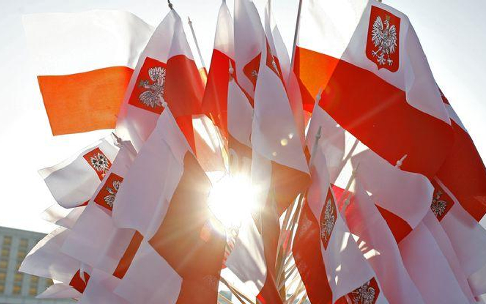 Fiskus inaczej traktuje wydatki na flagi kupowane na święta państwowe, a inaczej wydatki na ozdoby b