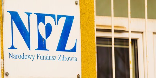 Luka w NFZ coraz większa. Ekonomista ostrzega, iż koszt i tak poniesiemy wszyscy