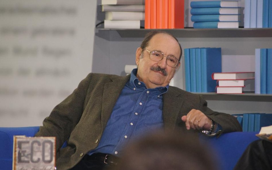 Umberto Eco fot. Das blaue Sofa