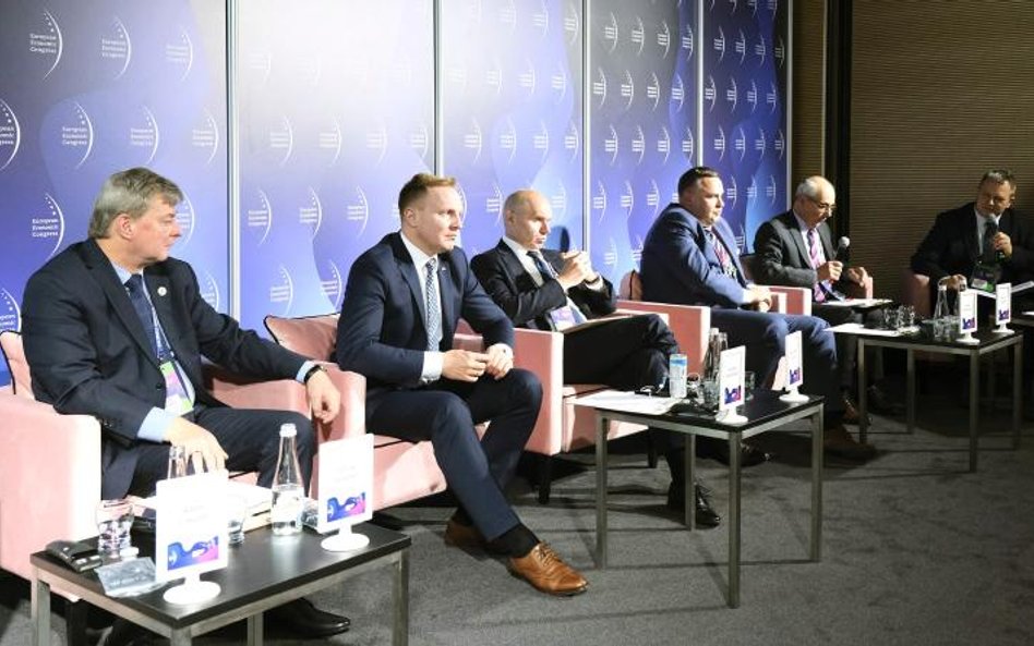 Podczas panelu podano, że ponad połowa węgla w Polsce jest wydobywana w warunkach wysokiego zagrożen