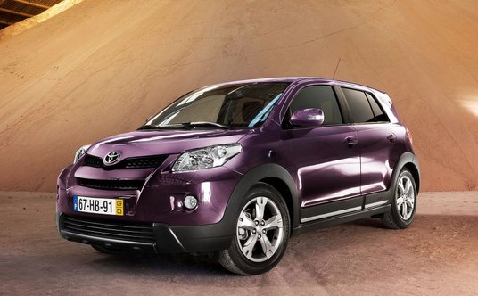 Toyota Urban Cruiser z 2009 roku