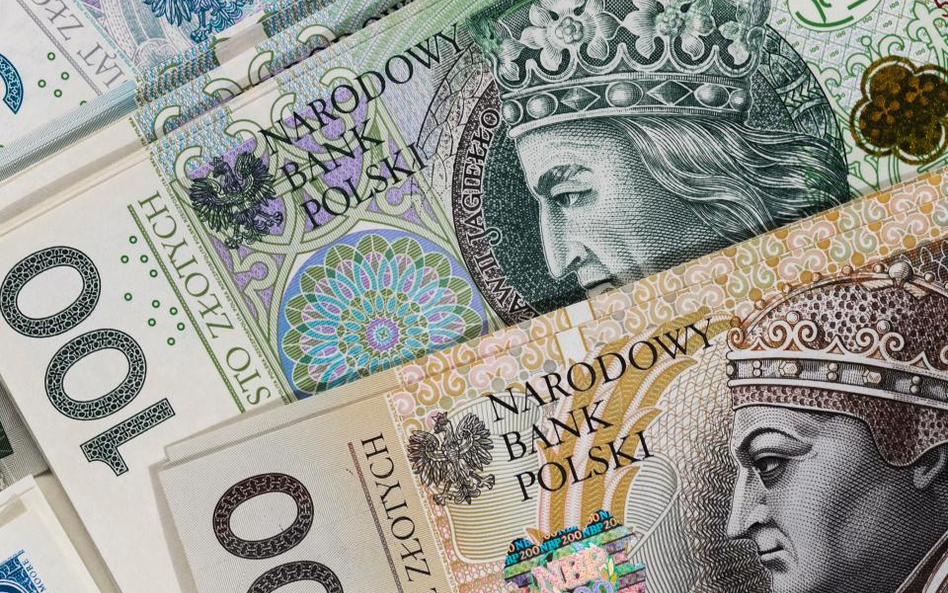 Obligacje: Dwuletnie skarbowe papiery oszczędnościowe o oprocentowaniu stałym