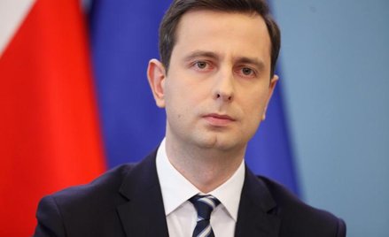 Marszałek Sejmu zwołuje specjalne posiedzenie, żeby prezes PiS mógł przemówić