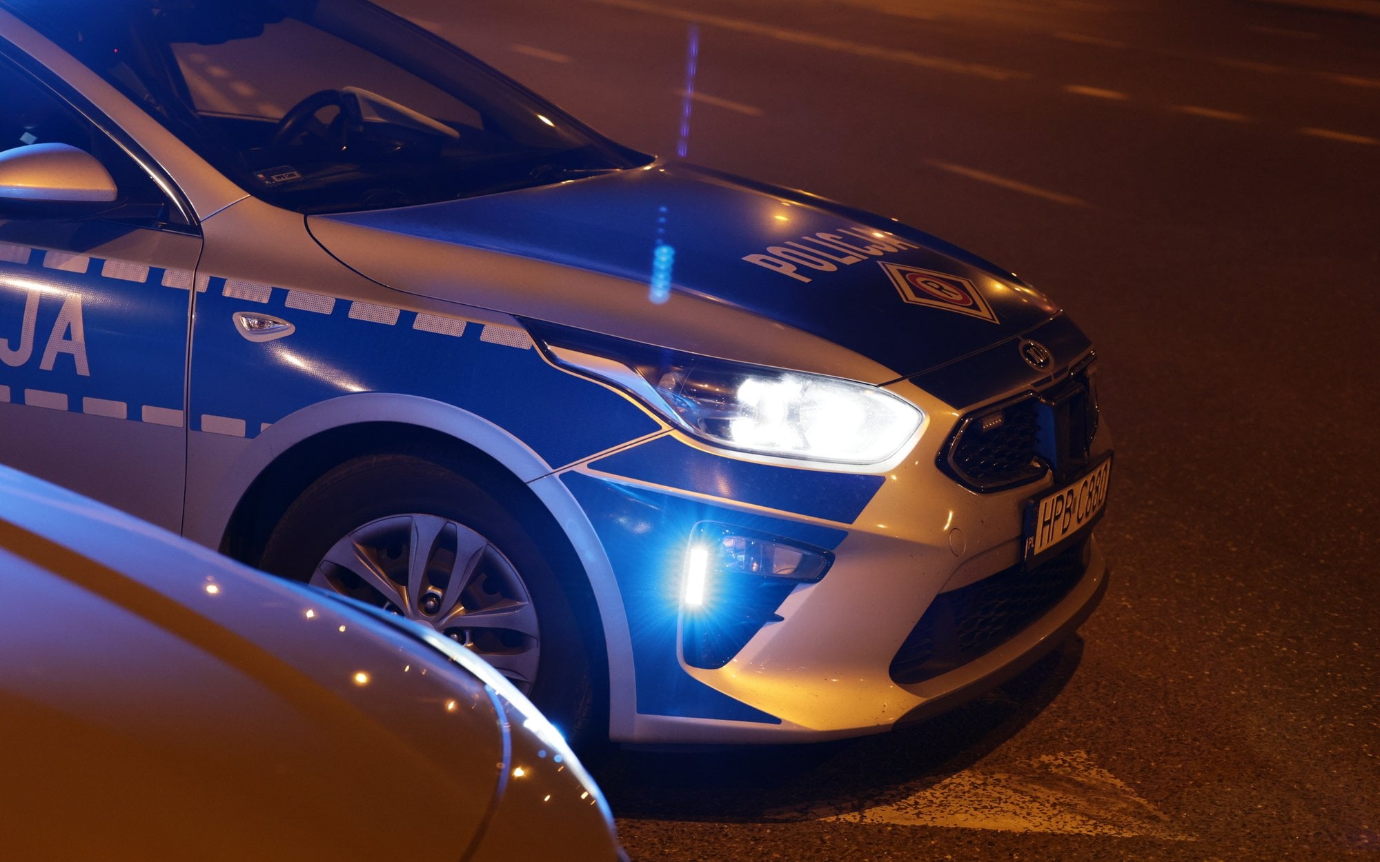 Urządzili sobie nielegalny wyścig na trasie ekspresowej. Odpowiedzą z nowego paragrafu