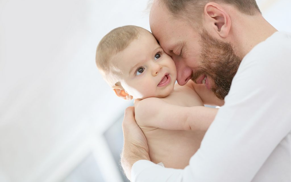 Kangurowanie zmniejsza stres u dzieci i rodziców