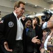 Schwarzenegger: Głosujcie albo wypuszczę więźniów i zwolnię nauczycieli