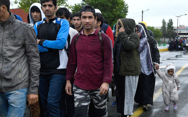 Rząd wniósł o umorzenie postępowania Komisji Europejskiej ws. relokacji uchodźców