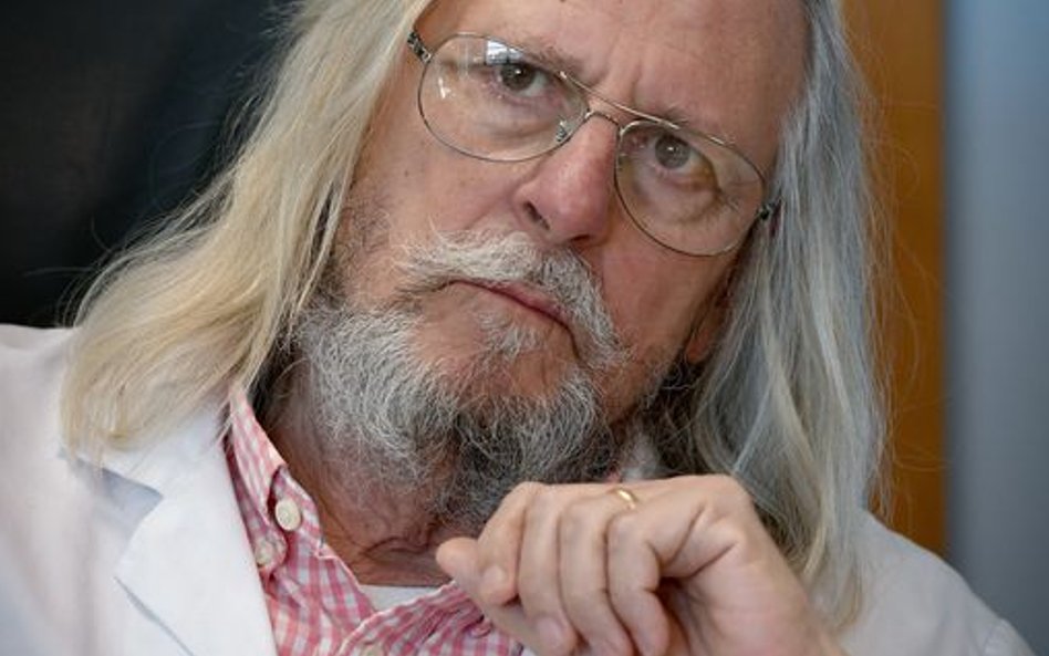 Profesor Didier Raoult poinformował o leku na malarię, który może leczyć koronawirusa